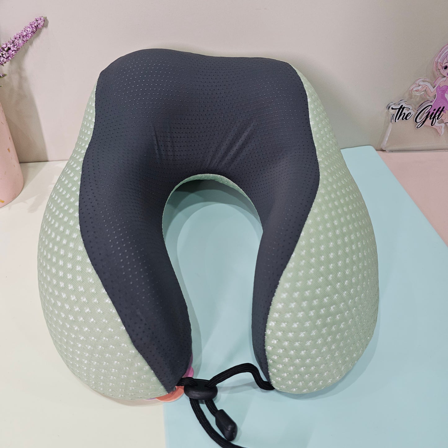 Ergonomic Memory Foam Travel Neck Pillow – Pink & Black