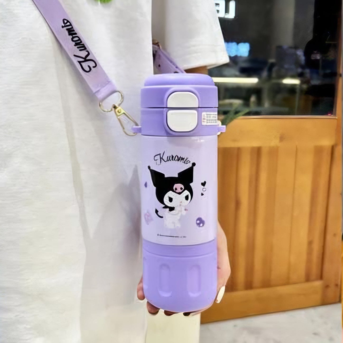 Sanrio Theme Water Bottle.