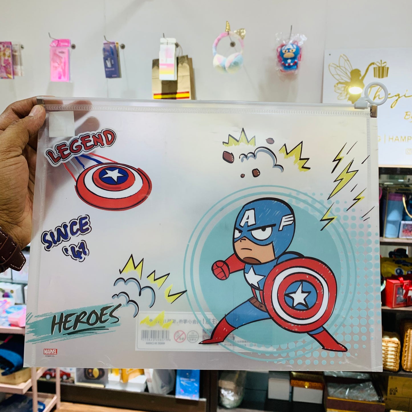 Marvel Superhero Document & Stationery Zip Folder – A4 Size