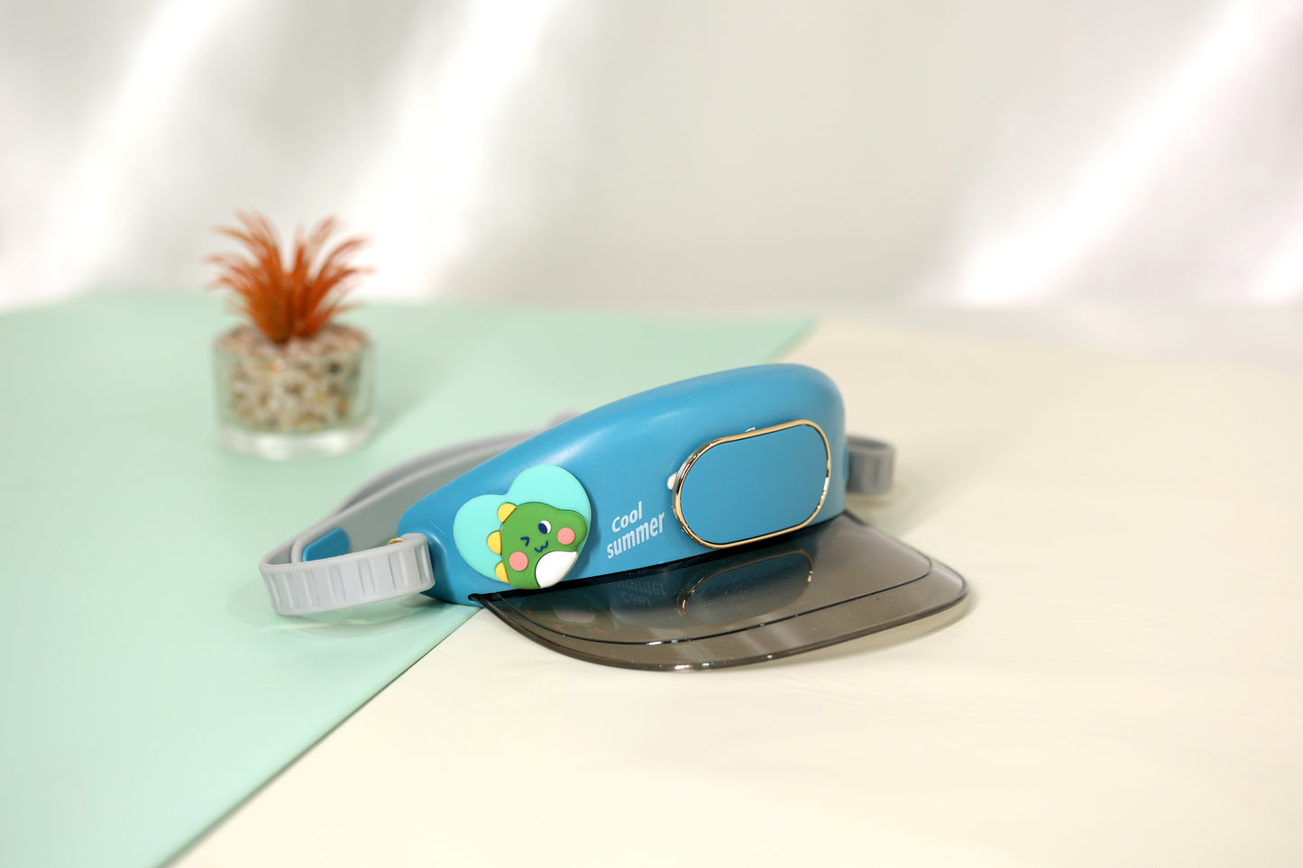 Kids Cooling Fan Cap with Silicone Charm – Rechargeable Summer Head Fan