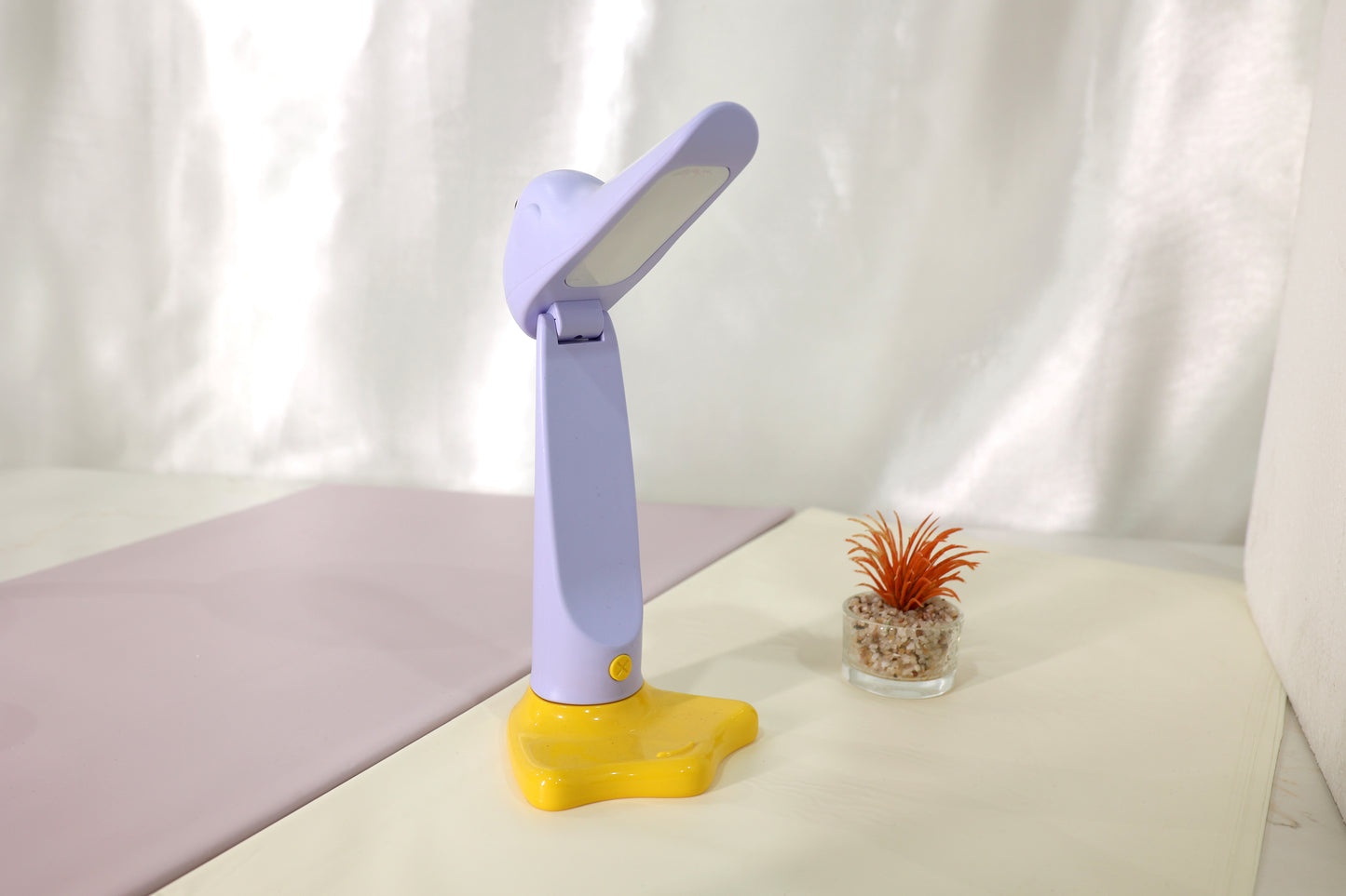 Cute Dinosaur Desk Lamp – Adjustable Plastic Table Light