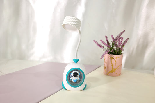 Astronaut LED Table Lamp with Pen Stand