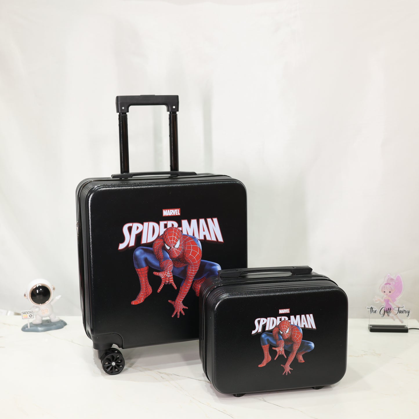 Kids Hard  18" Trolley Suitcase with Cabin Bag – Spider-Man Design (2-Piece Set)
