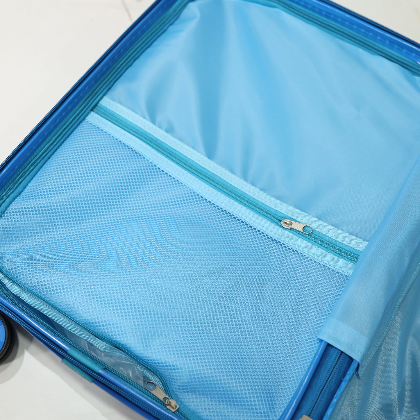 Kids Cabin Trolley Suitcase – Disney Frozen Edition [18 inch]