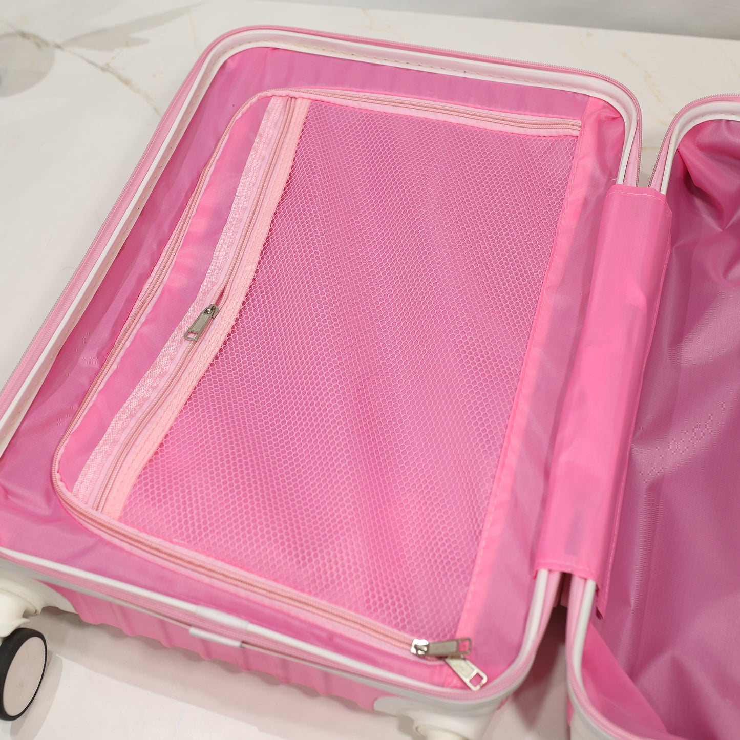 3D Hello Kitty Kids Premium Trolley Bag Set with Matching Mini Case – Pink [20 inch]