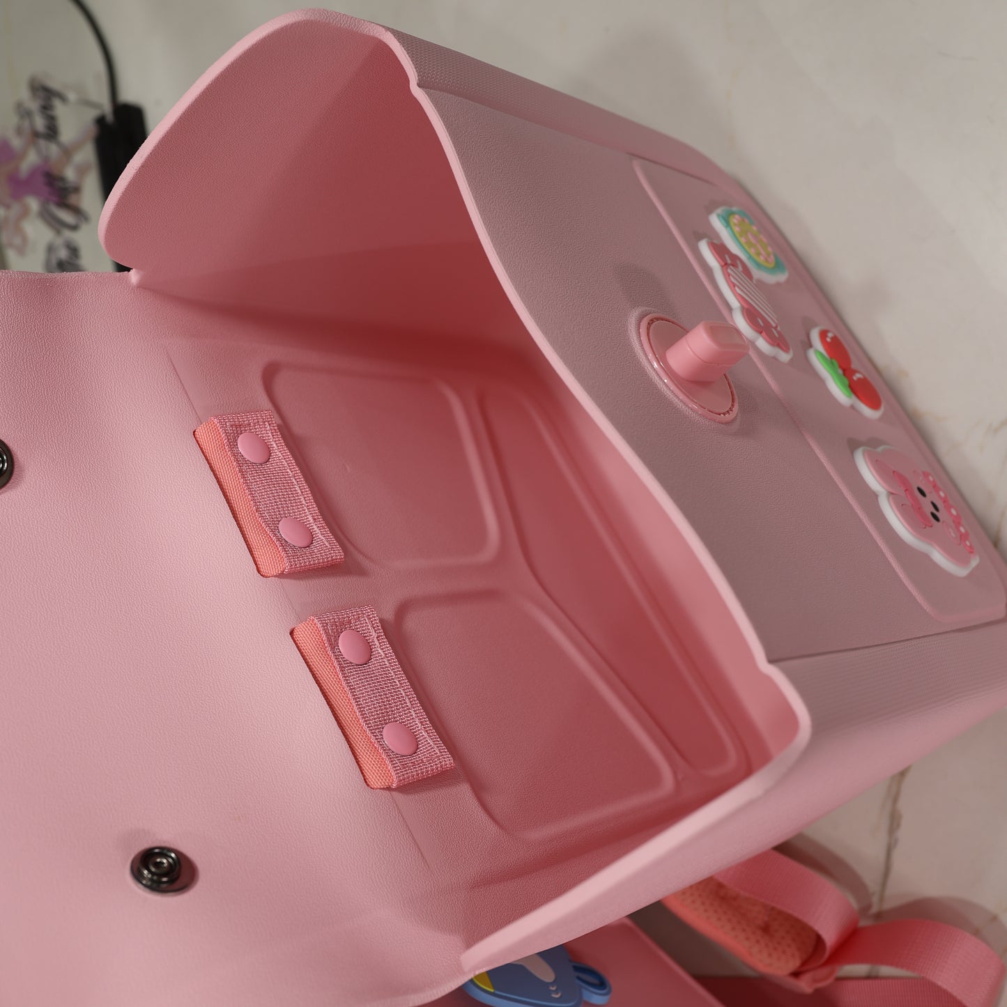 Koool – Kids Premium Ride-On Travel Suitcase | Blush Pink