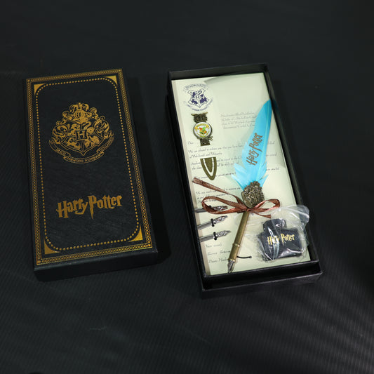 Harry Potter Premium Calligraphy Gift Set – Calligraphy Pen,3 Nibs         Ink Pot & Bookmark.
