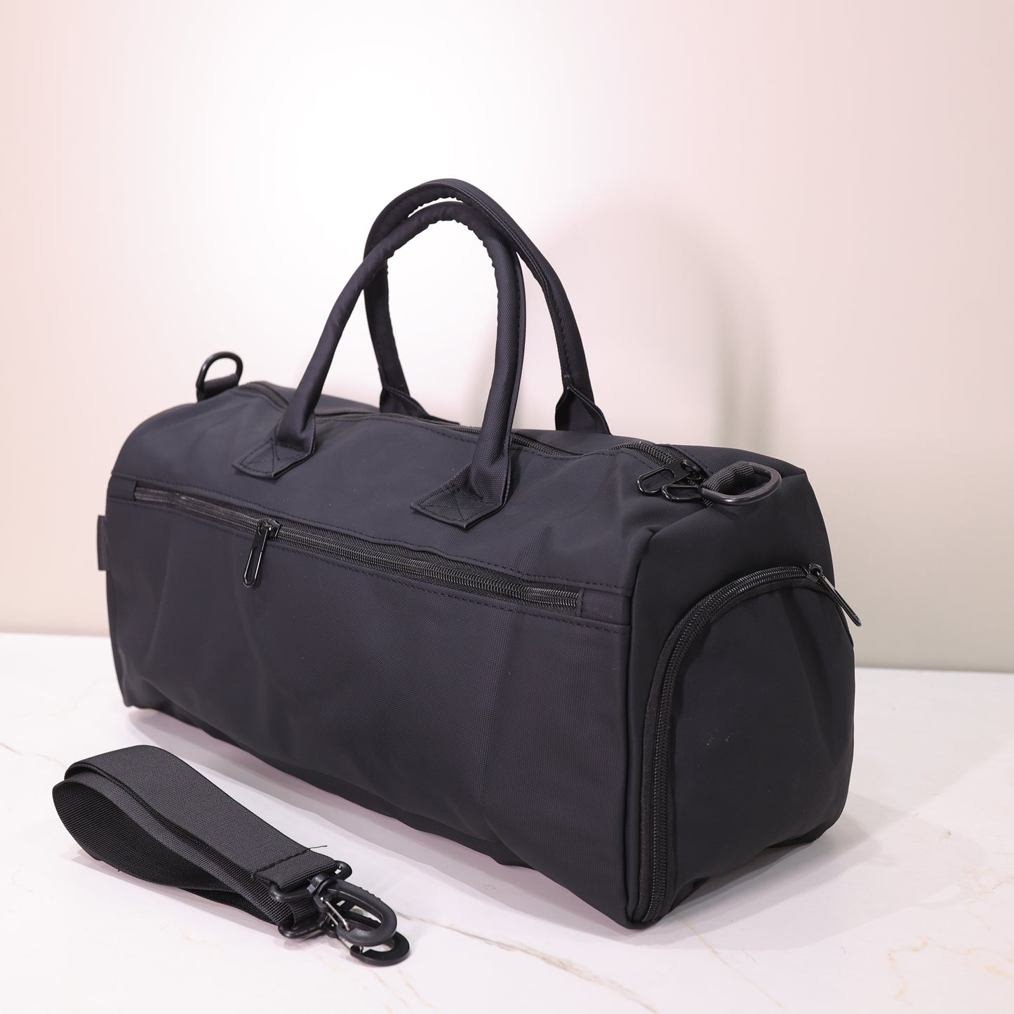 JILIPING Gym Duffle Bag with Separate Shoe Compartment