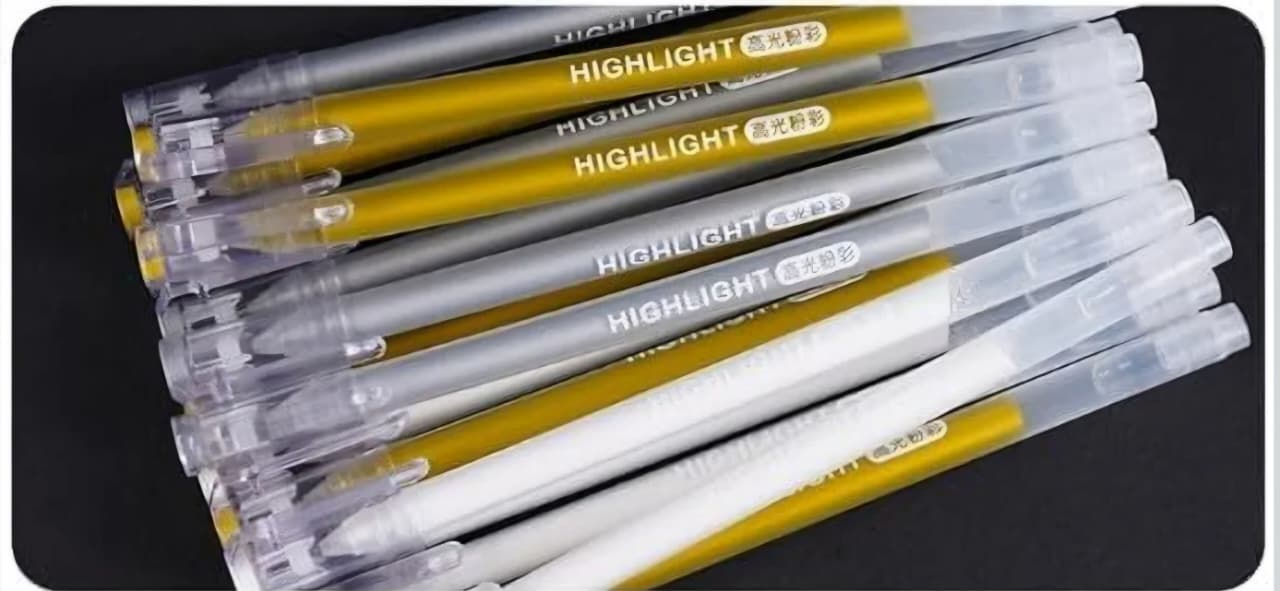 Metallic Sketch Gel Pens – Gold, Silver & White (0.6mm, Pack of 9)
