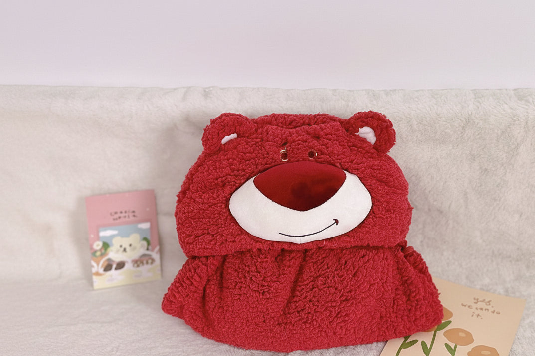 Sanrio Purr- fectly Cozy Wearable Blanket. [Lotso]