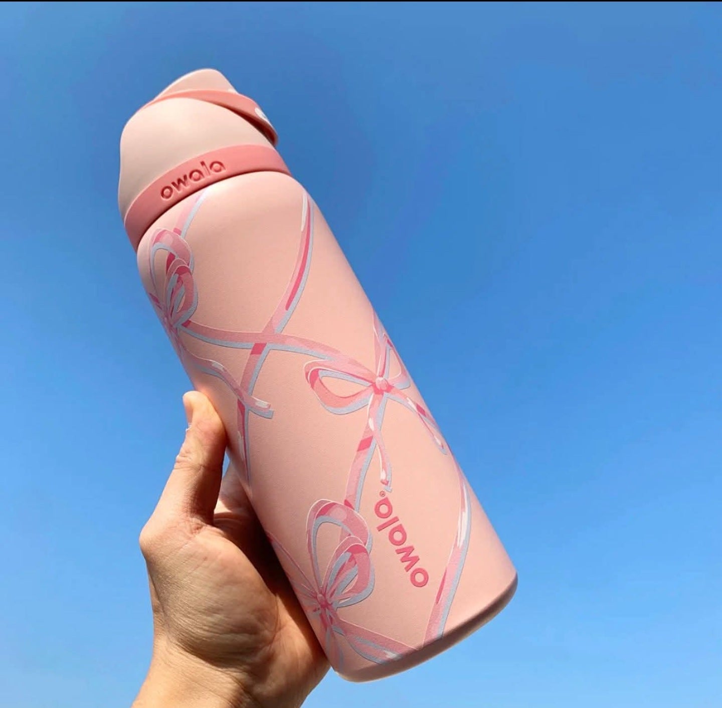 Owala Pink Blue Bow Edition.           Limited Edition  [32oz, 945ml]