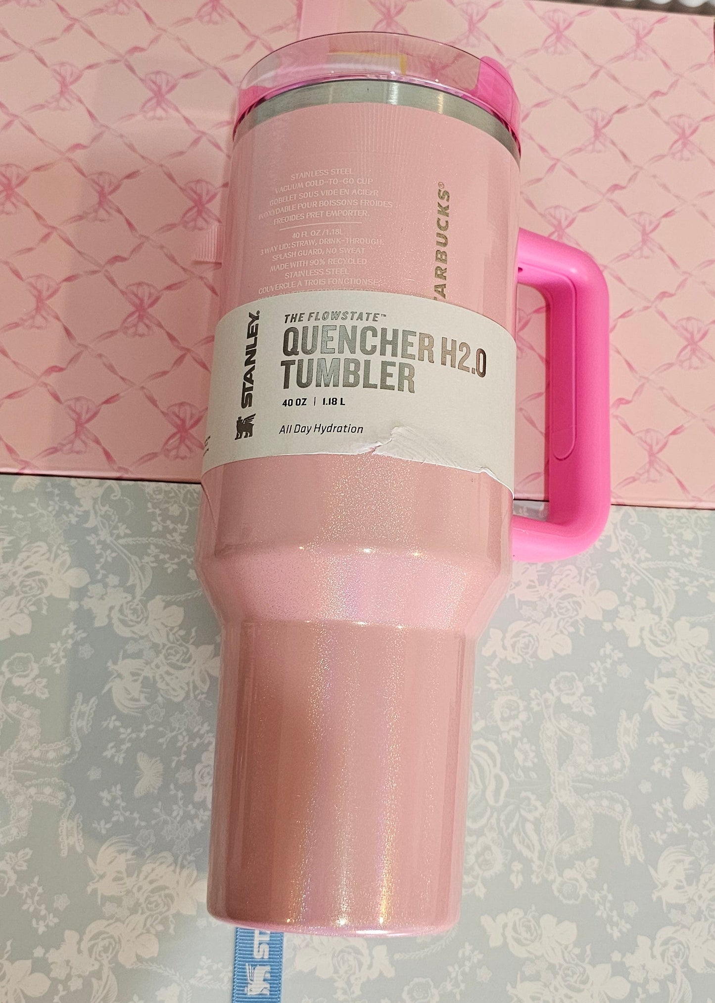 Starbucks x Stanley Light Pink Gloss Quencher Tumbler | 40oz (1.18L) | Limited Edition