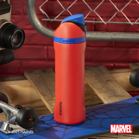 Marvel × Owala Spider-Man Red FreeSip Bottle | 24oz