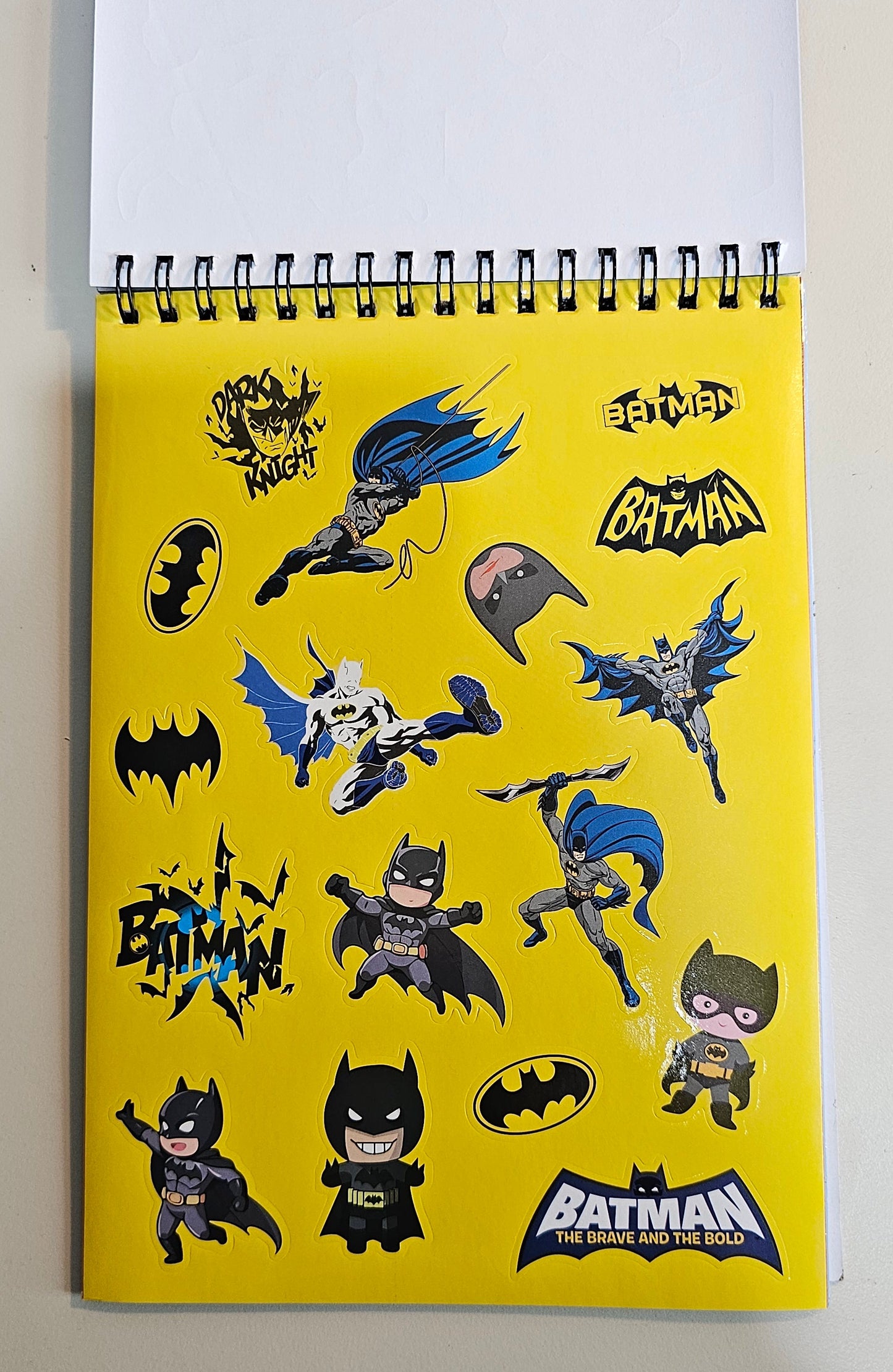 Marvel Comics Super Heroes | Sticker Book | 180+ Stickers