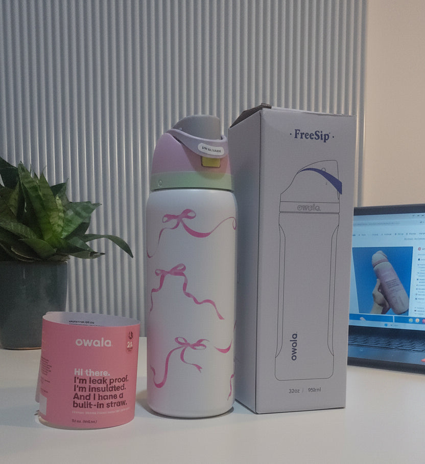 Owala 32oz Water Bottle Tied And True Pink Bows Limited Edition FreeSip | Aesthetic Bow |Teenage Love. [945ml]