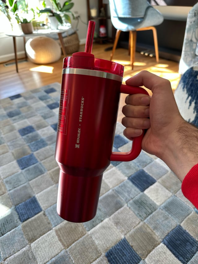 Starbucks x Stanley Limited Edition FlowState™ Tumbler – Rose Red | 40oz (1.88L)