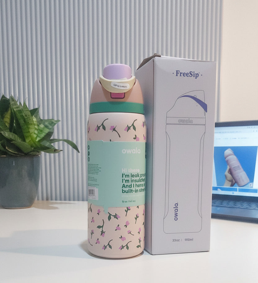 Owala FreeSip Insulated Water Bottle - 32oz | Grey Leaf Minimal