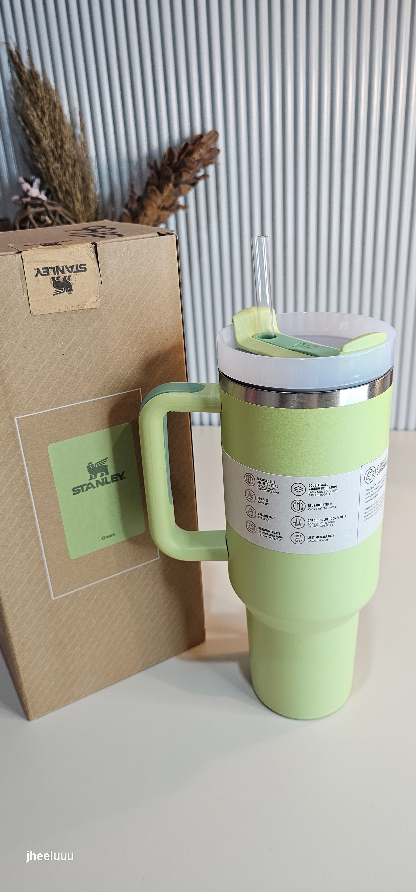 Stanley FlowState Quencher H2.0 Tumbler 40oz | Green